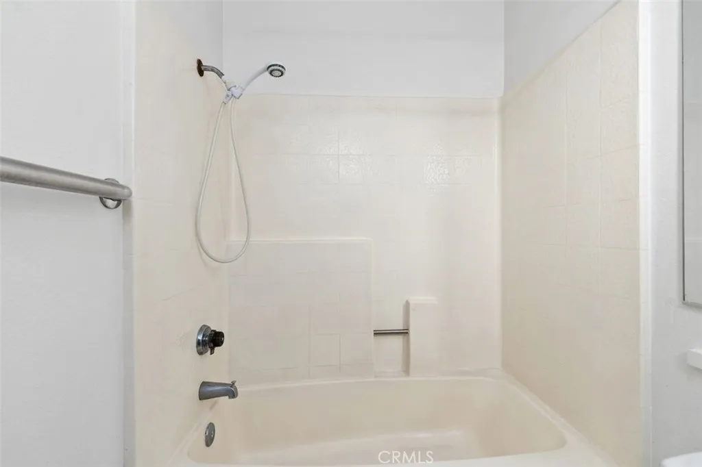 2800 Plaza Del Amo 375, Torrance, California 90503 home-pic-20