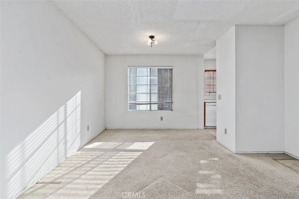 2800 Plaza Del Amo 375, Torrance, California 90503 home-pic-10
