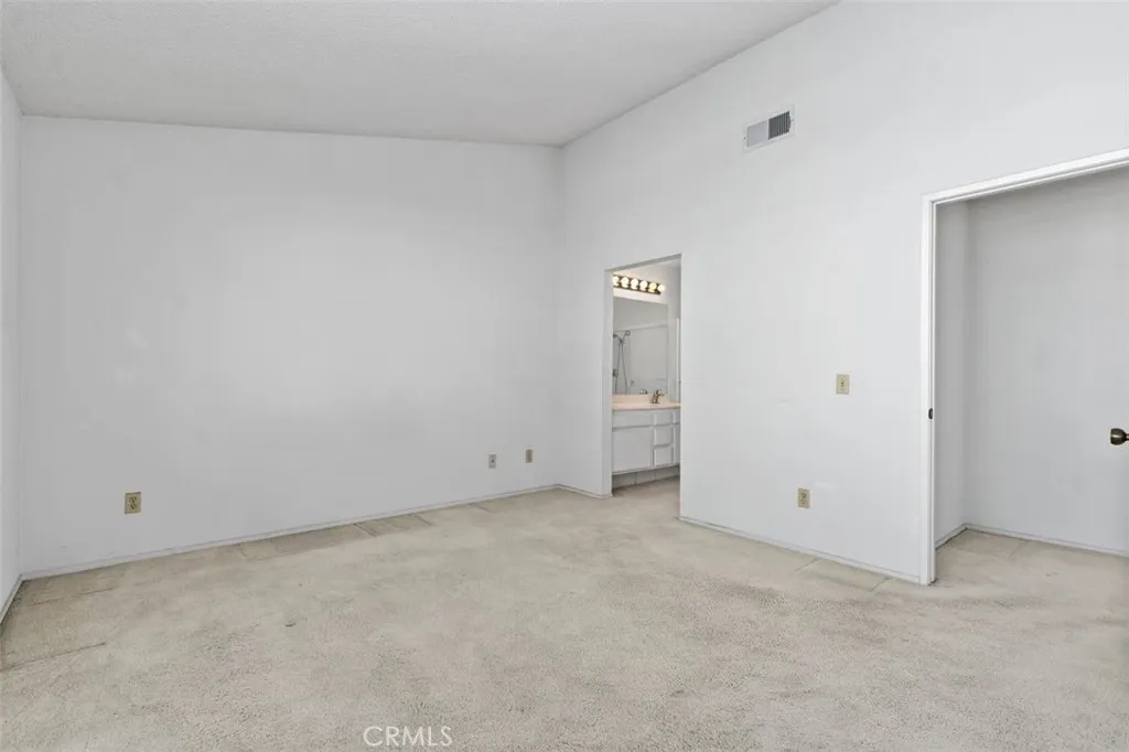 2800 Plaza Del Amo 375, Torrance, California 90503 home-pic-12