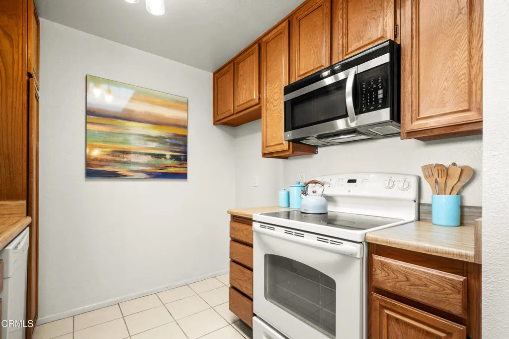 4499 Via Marisol 330, Los Angeles, California 90042 home-pic-9