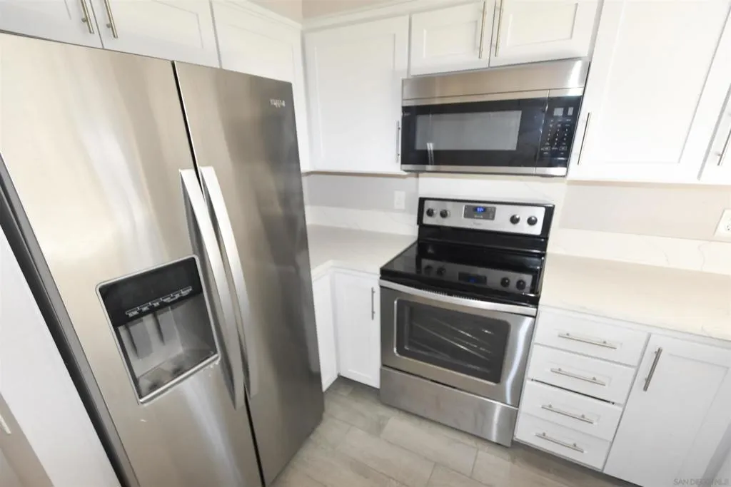1385 Caminito Gabaldon A, San Diego, California 92108 home-pic-7