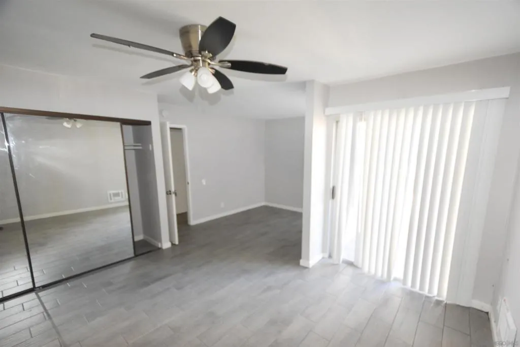 1385 Caminito Gabaldon A, San Diego, California 92108 home-pic-10