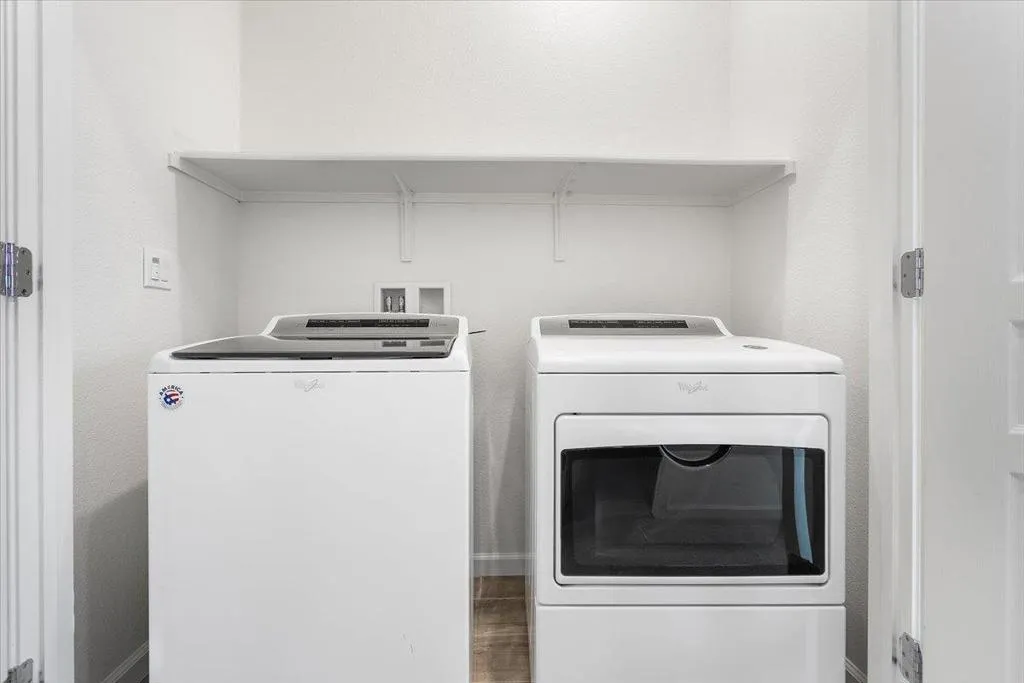 25218 Parklane Drive, Hayward, California 94544 home-pic-25