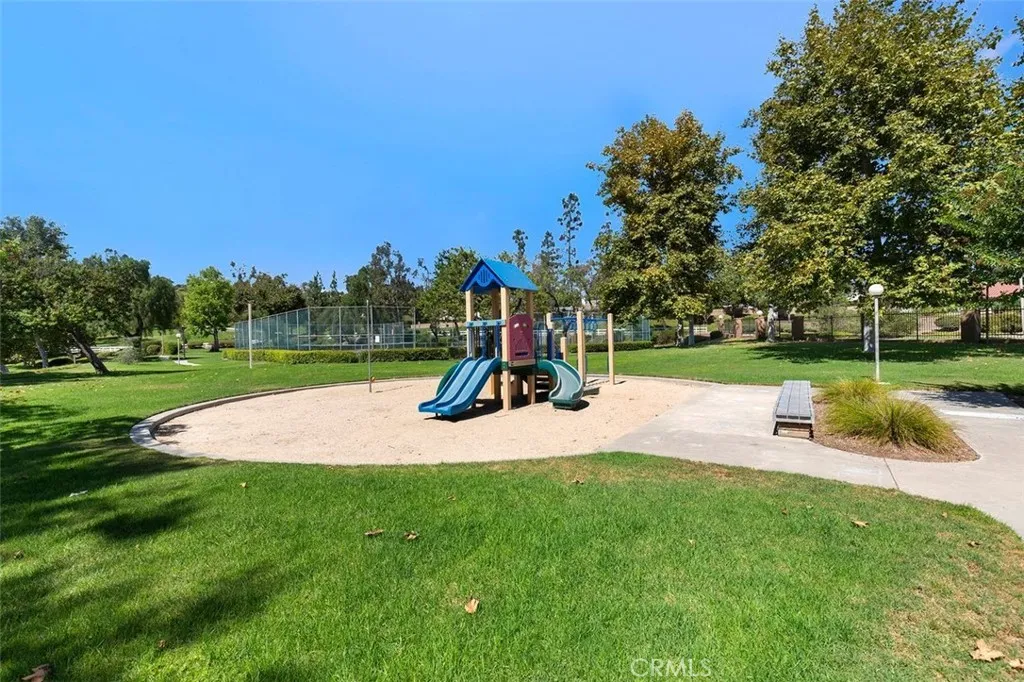 21107 Via Arnaz, Yorba Linda, California 92887 home-pic-17