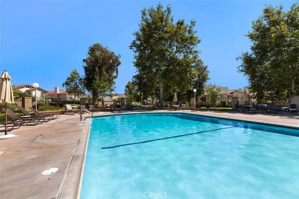 21107 Via Arnaz, Yorba Linda, California 92887 home-pic-16