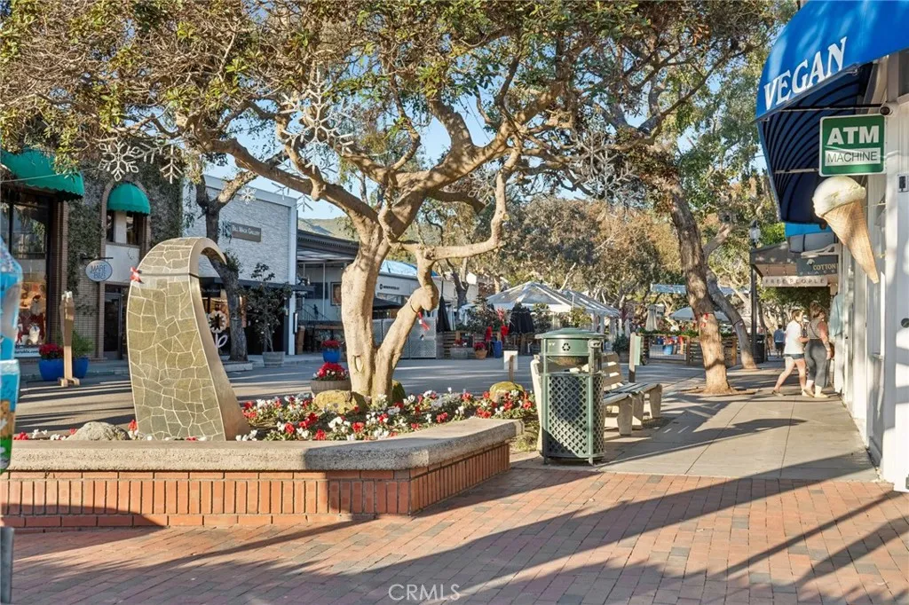 240 Moss, Laguna Beach, California 92651 home-pic-24