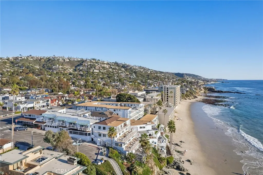 240 Moss, Laguna Beach, California 92651 home-pic-57