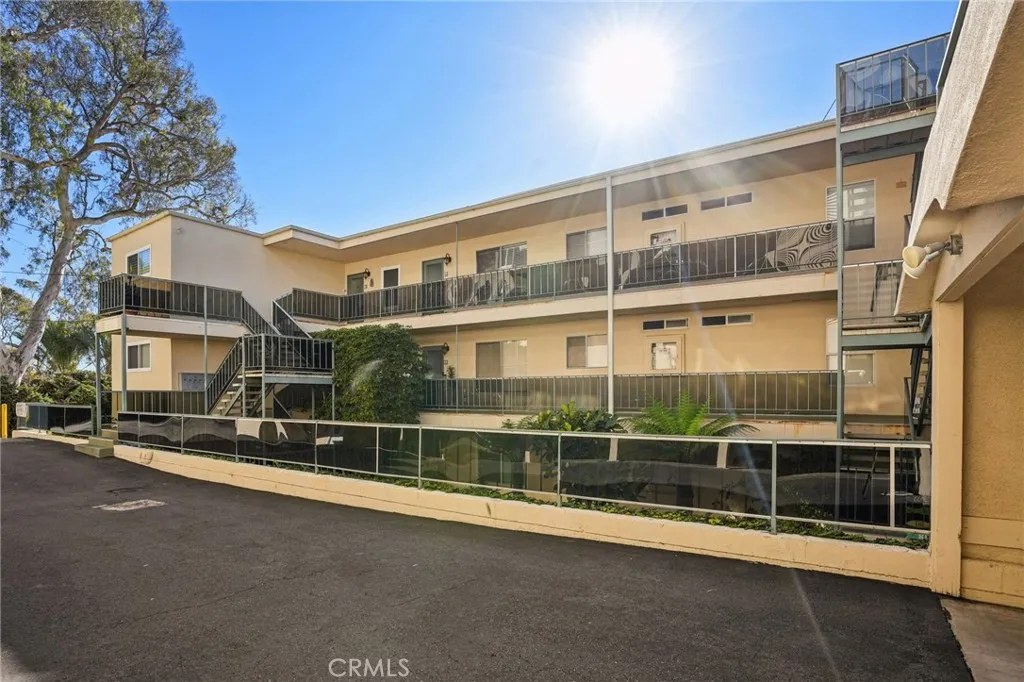 240 Moss, Laguna Beach, California 92651 home-pic-6