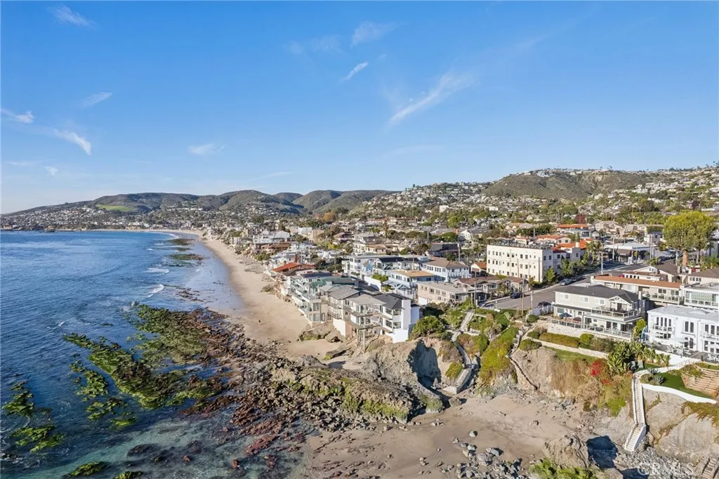 240 Moss, Laguna Beach, California 92651 home-pic-56
