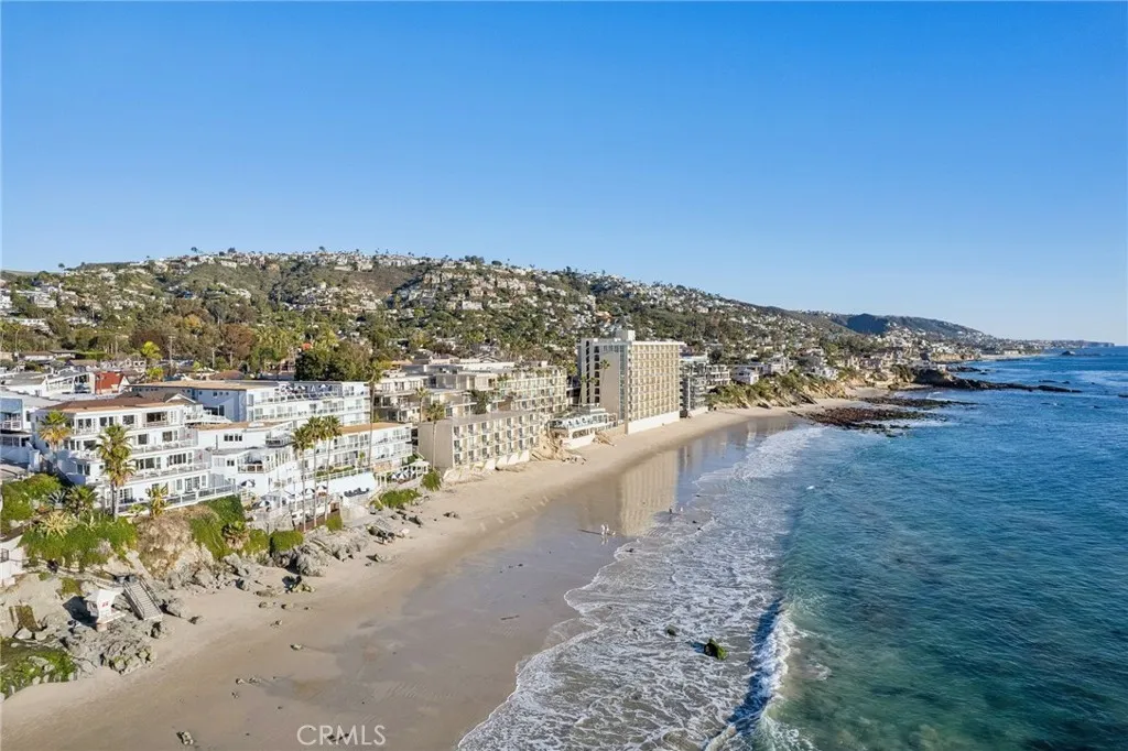 240 Moss, Laguna Beach, California 92651 home-pic-55