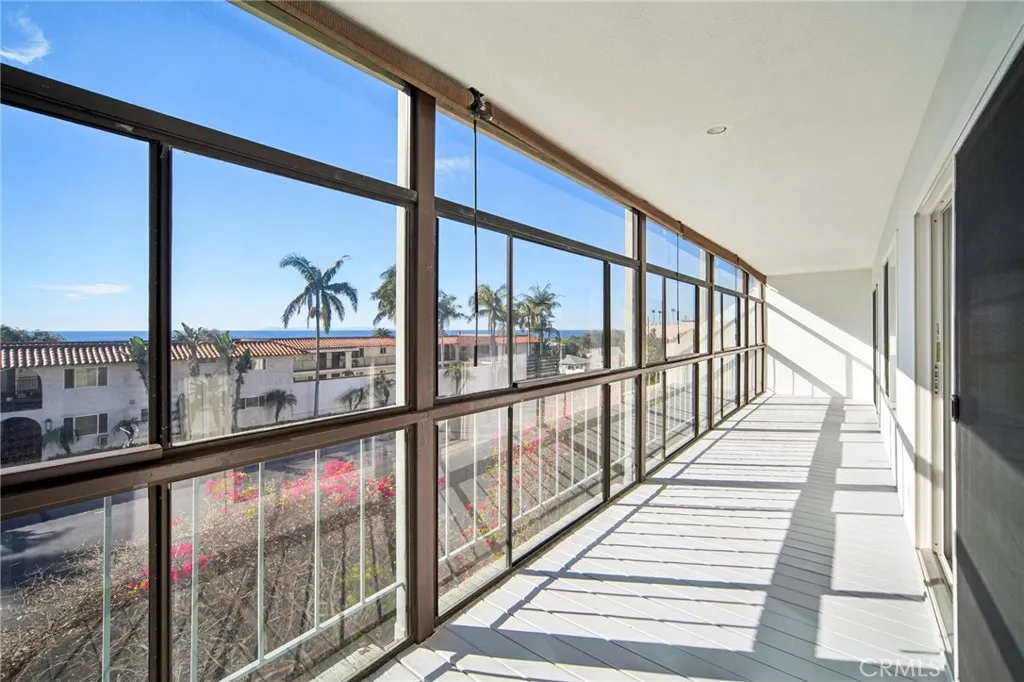 240 Moss, Laguna Beach, California 92651 home-pic-18