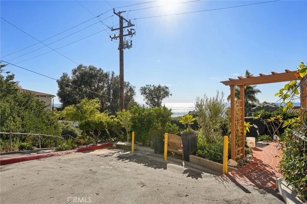 240 Moss, Laguna Beach, California 92651 home-pic-61