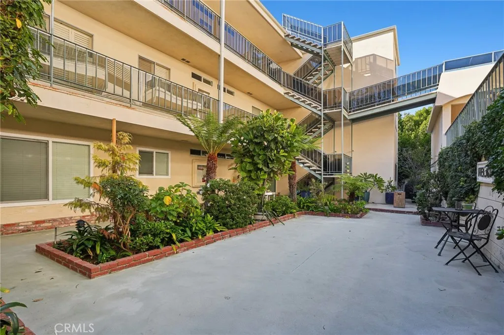 240 Moss, Laguna Beach, California 92651 home-pic-38