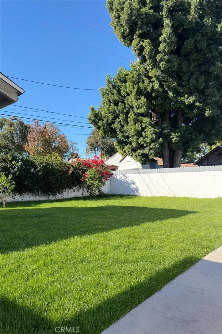 9011 Painter Ave, Whittier, California 90602 home-pic-10