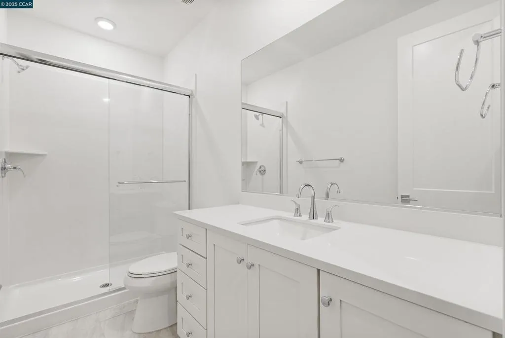 1102 Althea Terrace 4, Sunnyvale, California 94086 home-pic-18