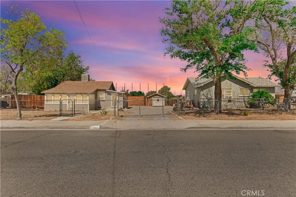 43517 7th E, Lancaster, California 93535 home-pic-0