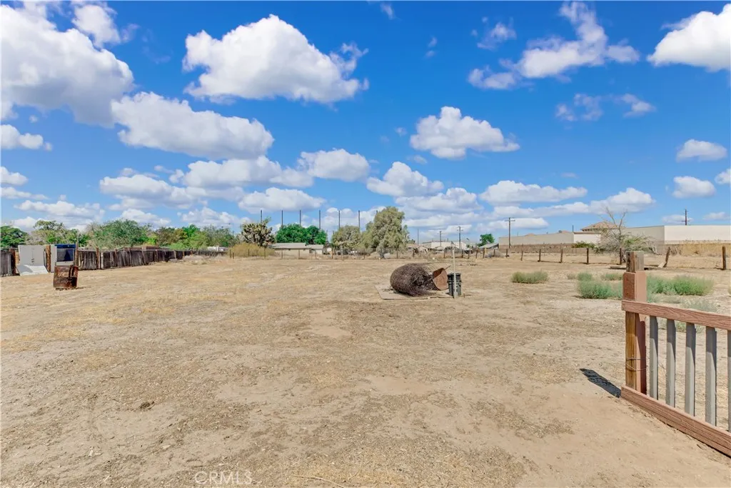 43517 7th E, Lancaster, California 93535 home-pic-23