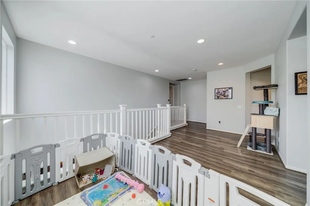 1865 Harvest, Tustin, California 92780 home-pic-26