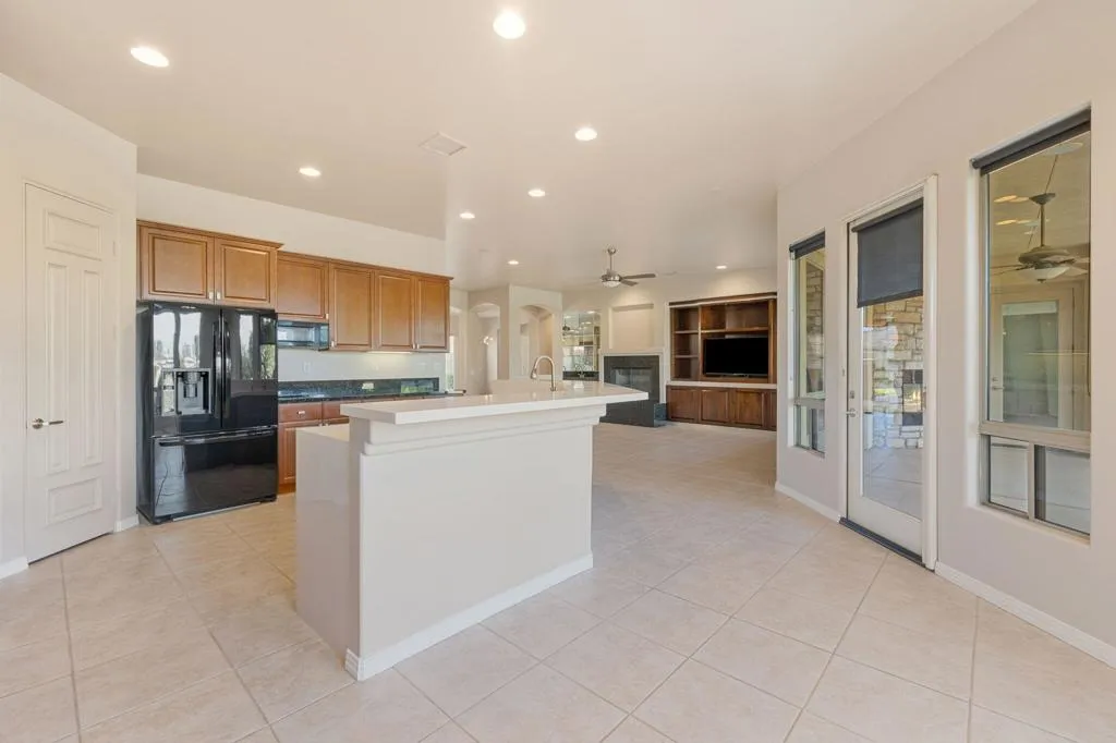 74172 Via Venezia, Palm Desert, California 92260 home-pic-28