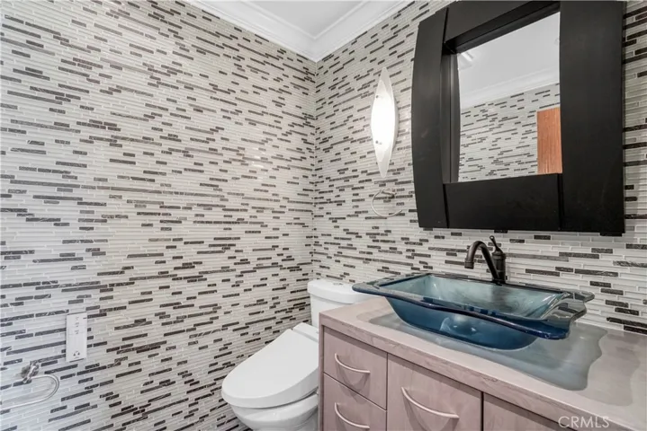 Guest bathroom