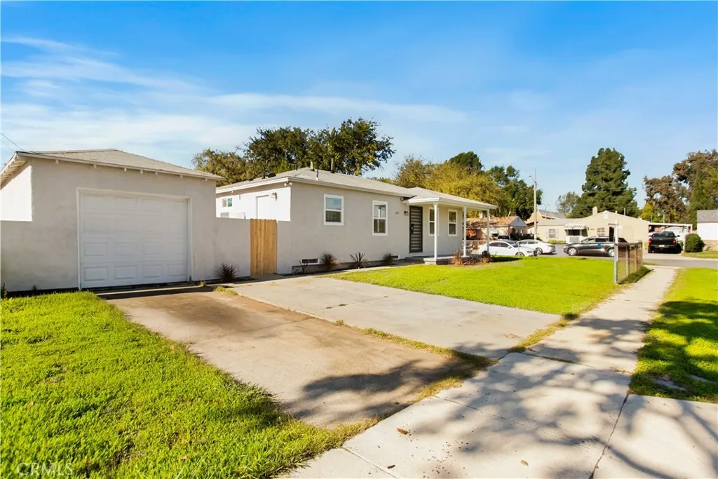 2117 N Keene, Los Angeles, California 90059 home-pic-29