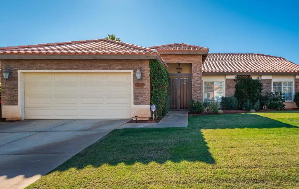 78721 Siena Court, La Quinta, California 92253 home-pic-36