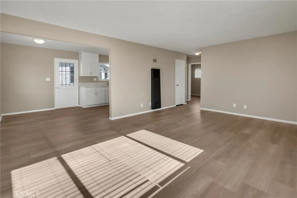 217 E 221st, Carson, California 90745 home-pic-36