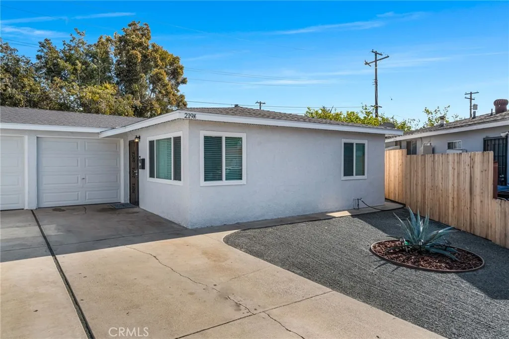217 E 221st, Carson, California 90745 home-pic-54