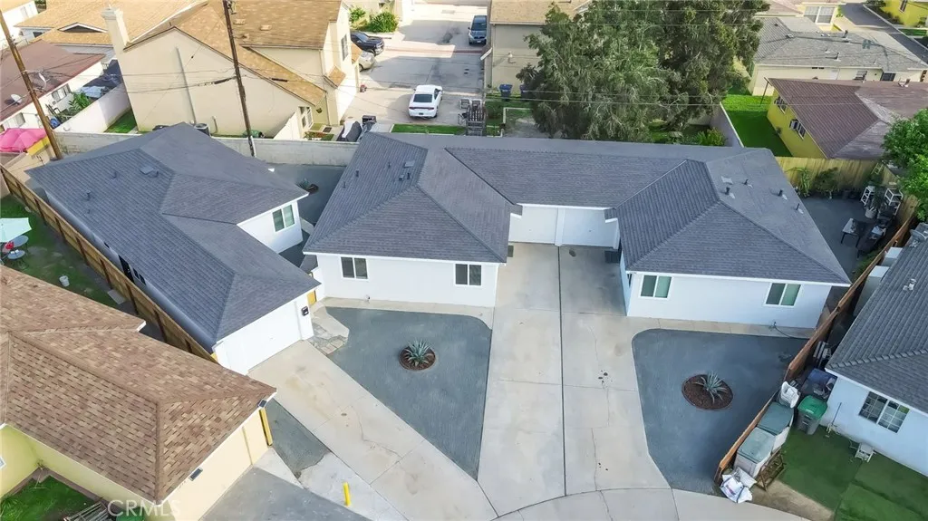 217 E 221st, Carson, California 90745 home-pic-68