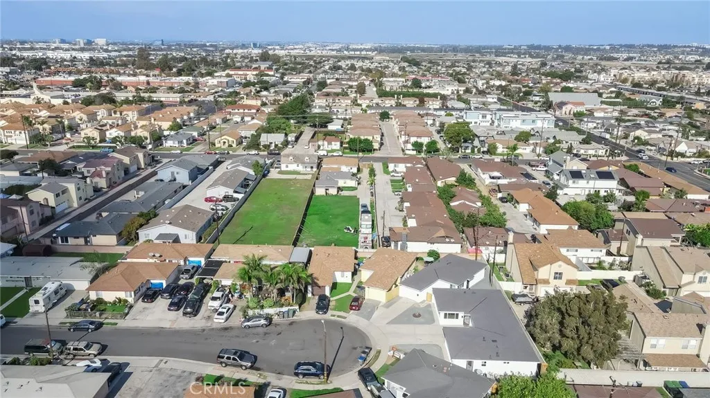 217 E 221st, Carson, California 90745 home-pic-70