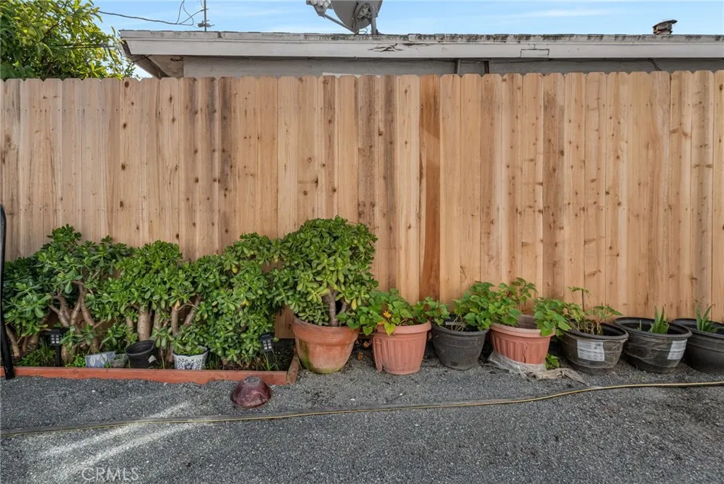 217 E 221st, Carson, California 90745 home-pic-67