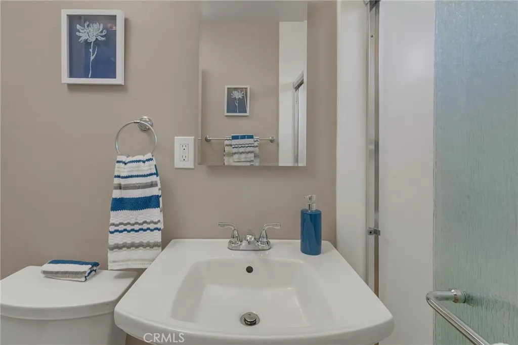 217 E 221st, Carson, California 90745 home-pic-23