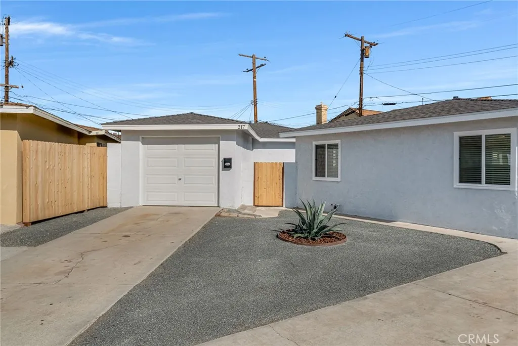 217 E 221st, Carson, California 90745 home-pic-1