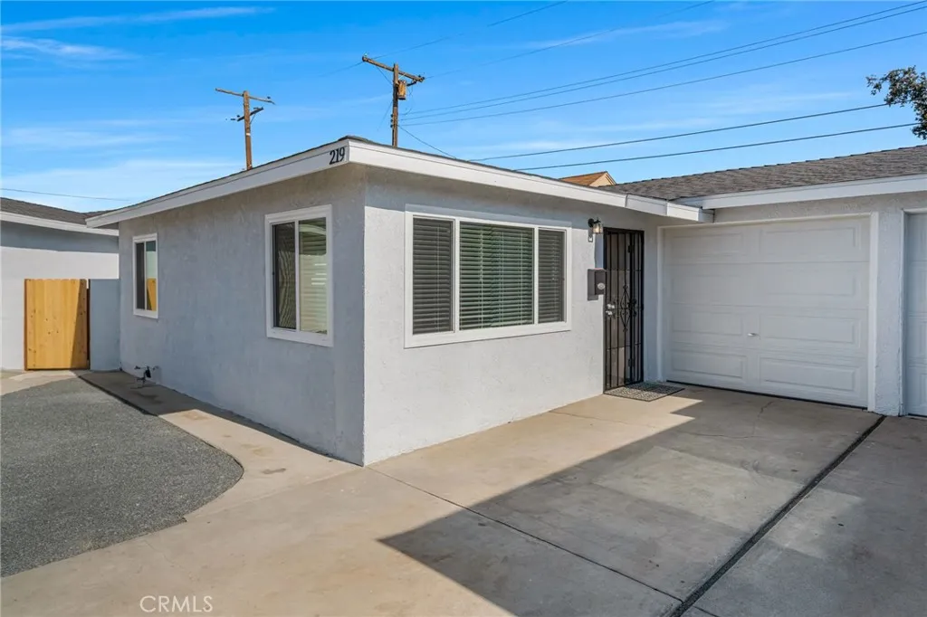 217 E 221st, Carson, California 90745 home-pic-31
