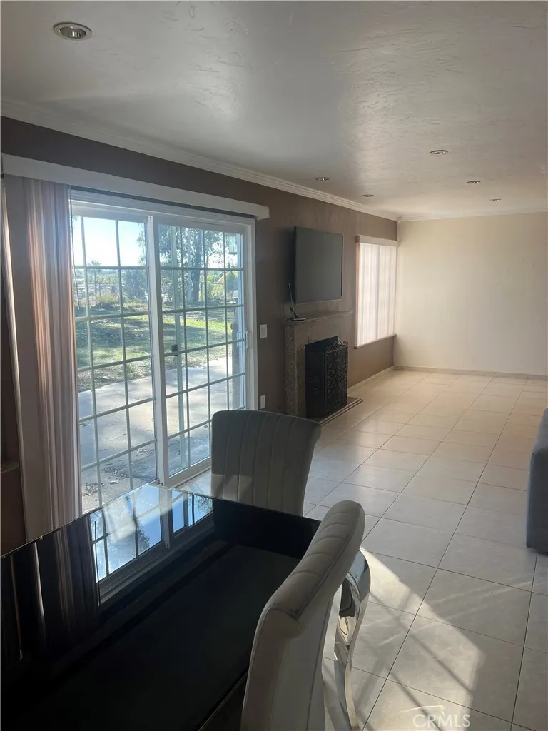 4999 Paguera Court, San Diego, California 92124 home-pic-6