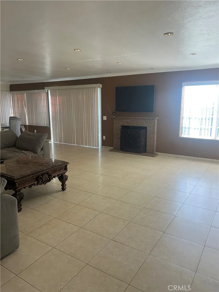 4999 Paguera Court, San Diego, California 92124 home-pic-5