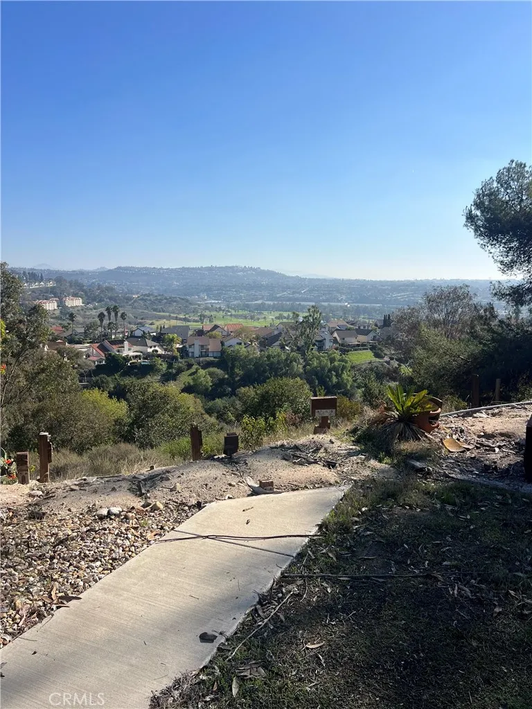4999 Paguera Court, San Diego, California 92124 home-pic-9