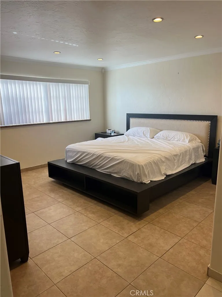 4999 Paguera Court, San Diego, California 92124 home-pic-7