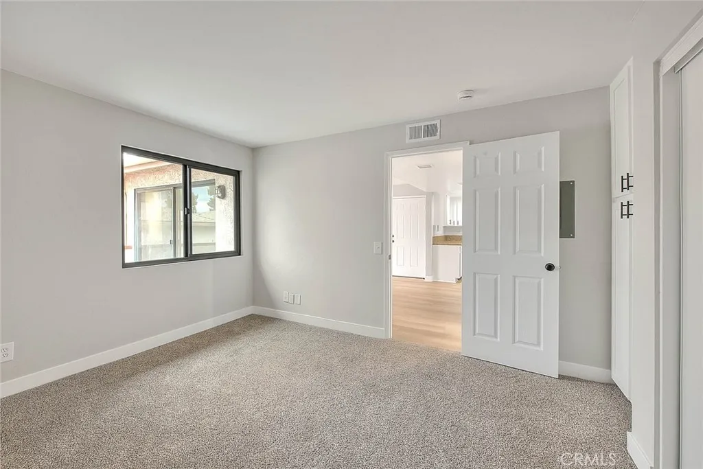 1333 Massachusetts Avenue 201, Riverside, California 92507 home-pic-21