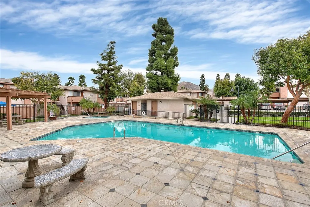 1333 Massachusetts Avenue 201, Riverside, California 92507 home-pic-27