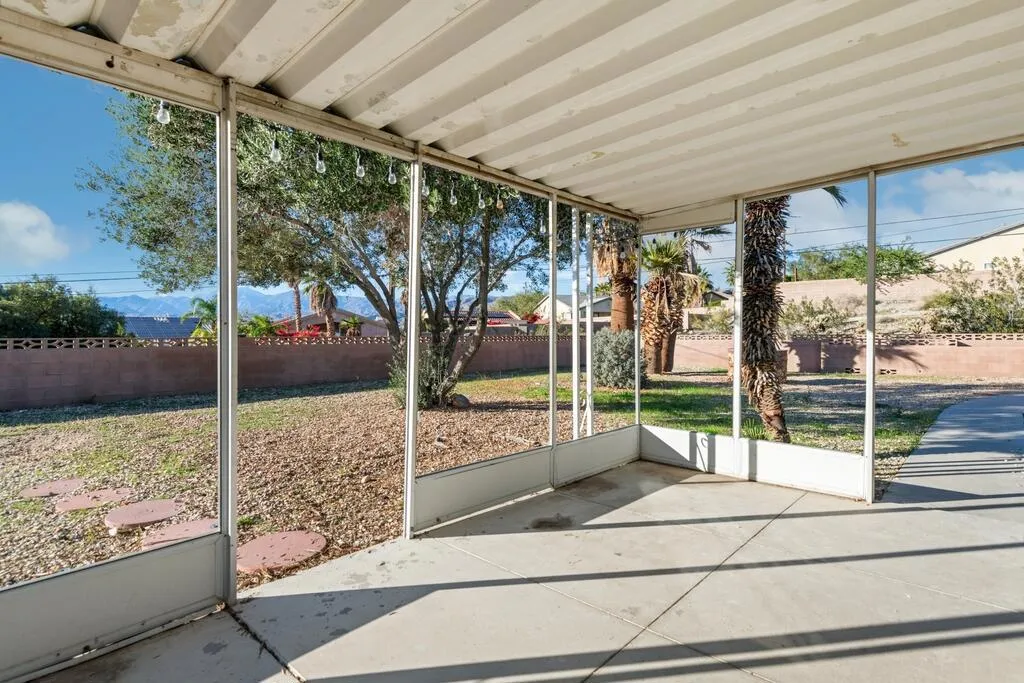 11115 Ambrosio Drive, Desert Hot Springs, California 92240 home-pic-27