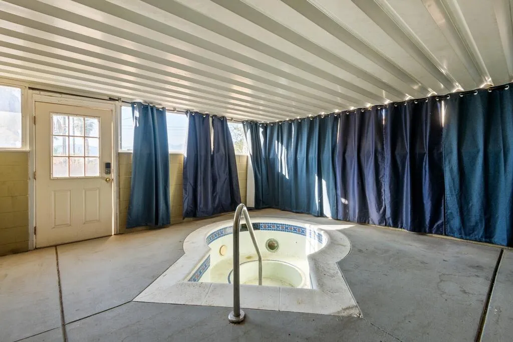 11115 Ambrosio Drive, Desert Hot Springs, California 92240 home-pic-25