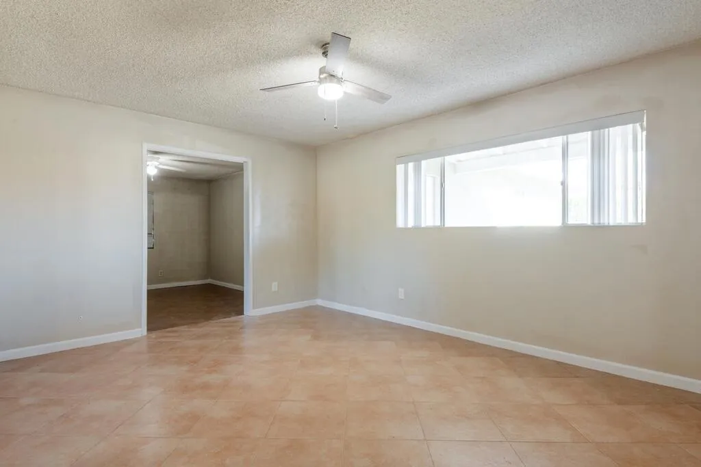 11115 Ambrosio Drive, Desert Hot Springs, California 92240 home-pic-16