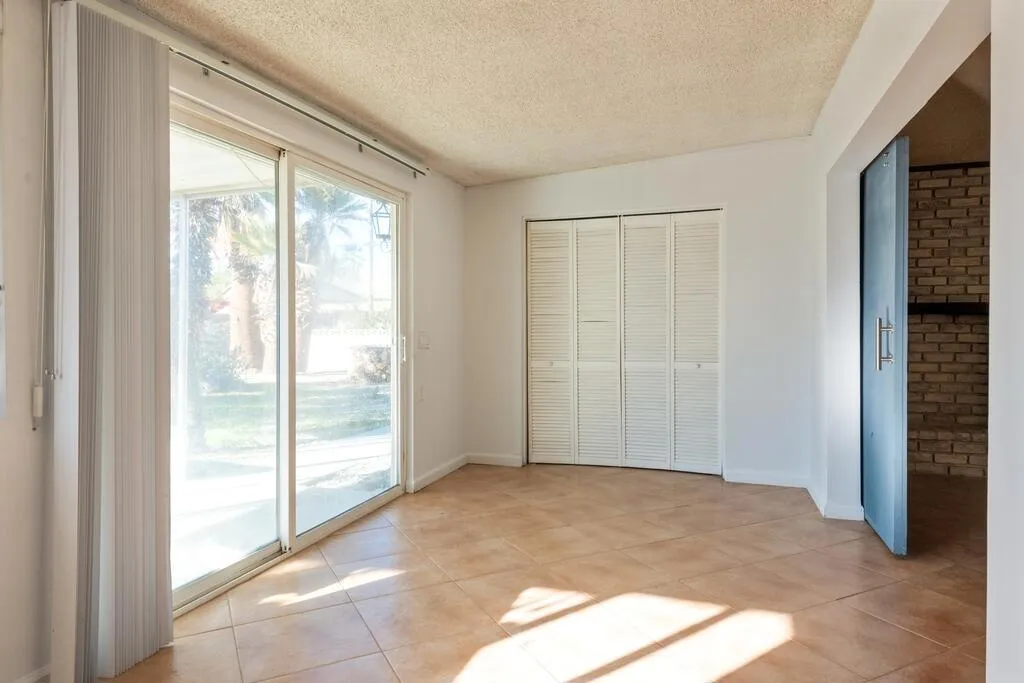 11115 Ambrosio Drive, Desert Hot Springs, California 92240 home-pic-8