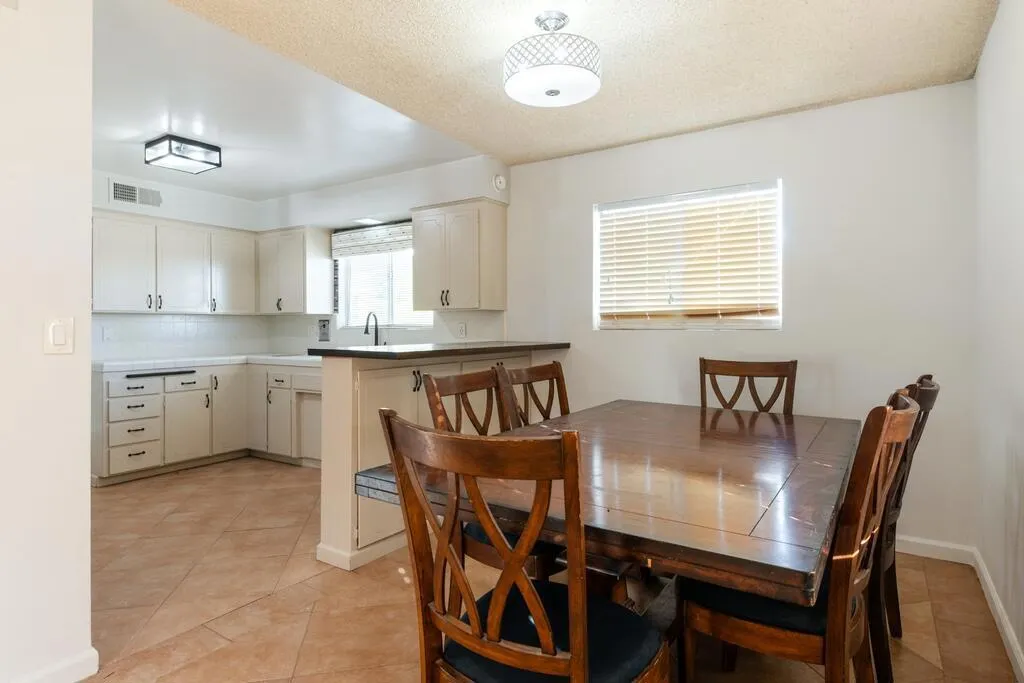 11115 Ambrosio Drive, Desert Hot Springs, California 92240 home-pic-10