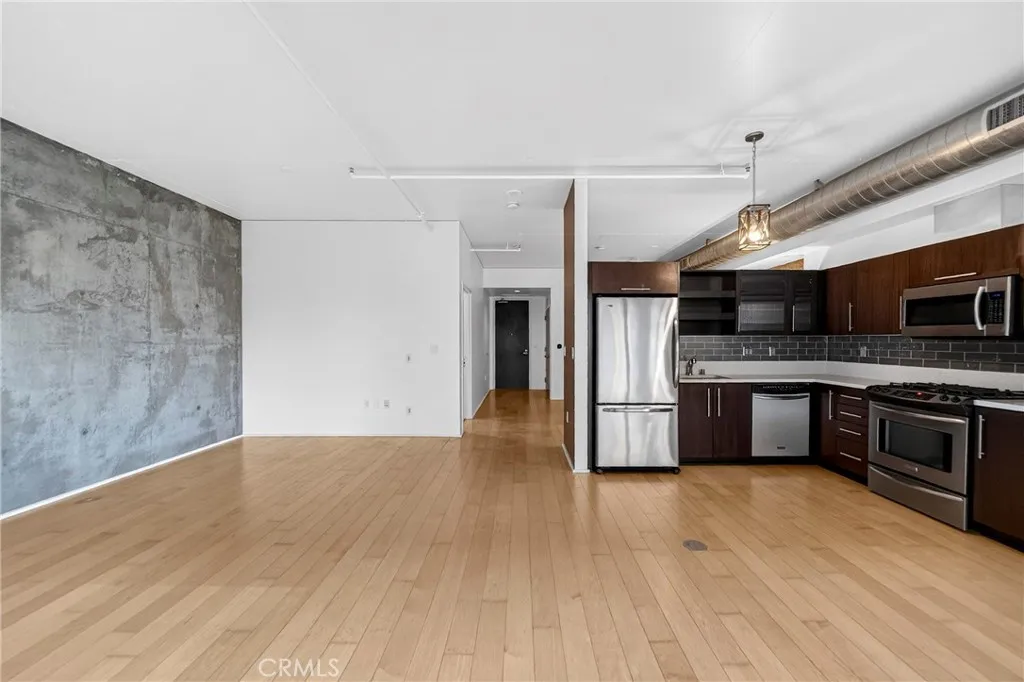 1100 S Hope Street 911, Los Angeles, California 90015 home-pic-13