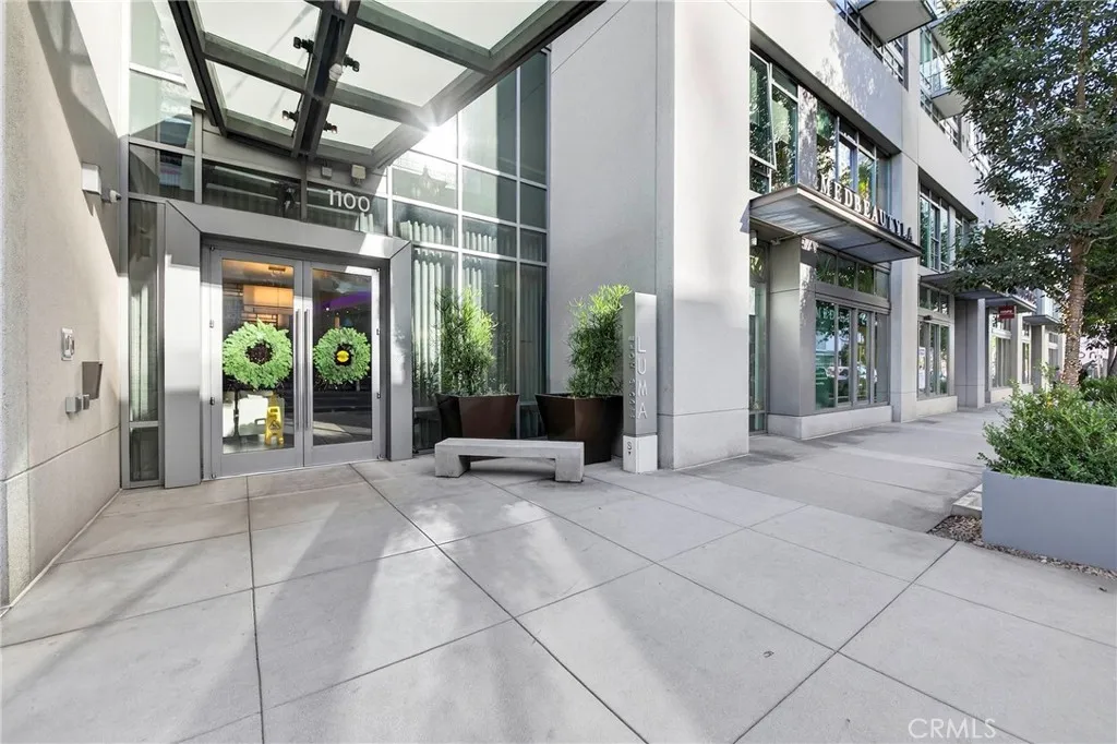 1100 S Hope Street 911, Los Angeles, California 90015 home-pic-25
