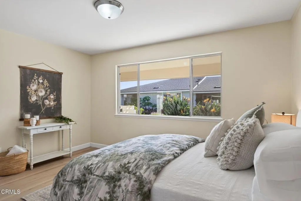 135 E Fiesta Green, Port Hueneme, California 93041 home-pic-29