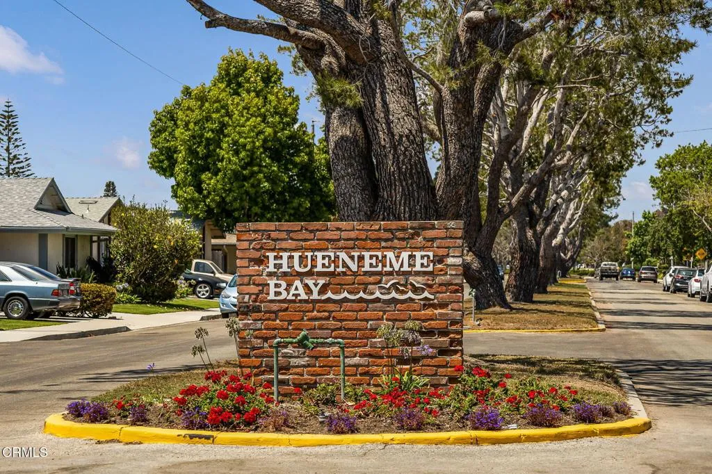 135 E Fiesta Green, Port Hueneme, California 93041 home-pic-53