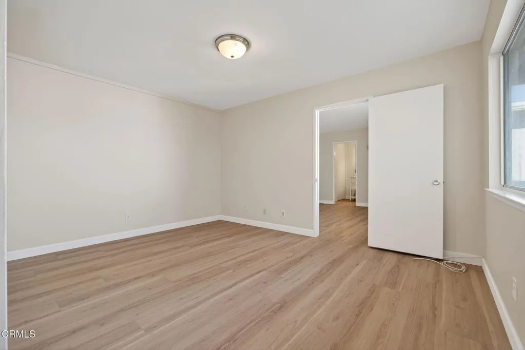 135 E Fiesta Green, Port Hueneme, California 93041 home-pic-36